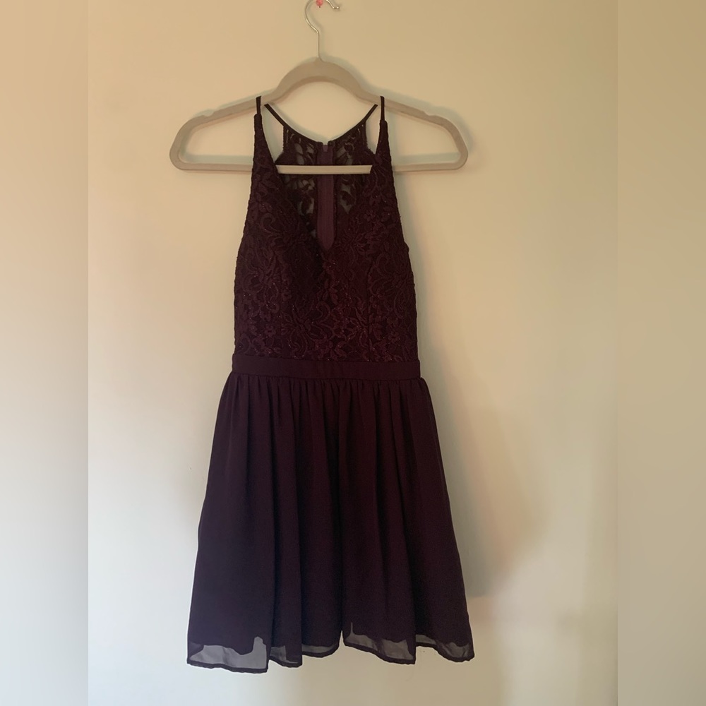 Elegant Lace Burgundy Prom Dress